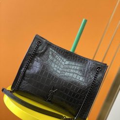 입생로랑 577999 33X27X11.5cm