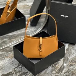 입생로랑 657228 25X14X6cm SS